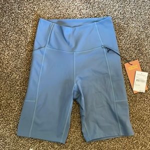 NWT Girlfriend Collective 8.5” bike shorts